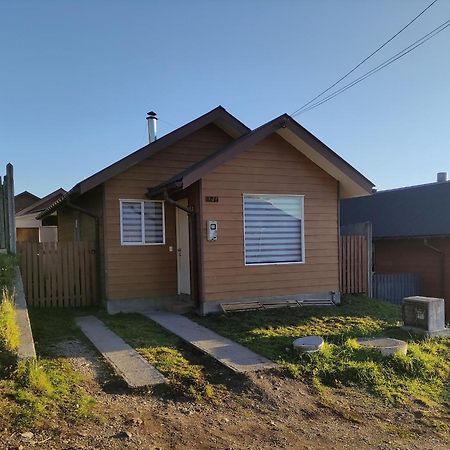 Casa Equipada Para 4 Personas Con Estacionamiento Apartamento Coyhaique Exterior foto